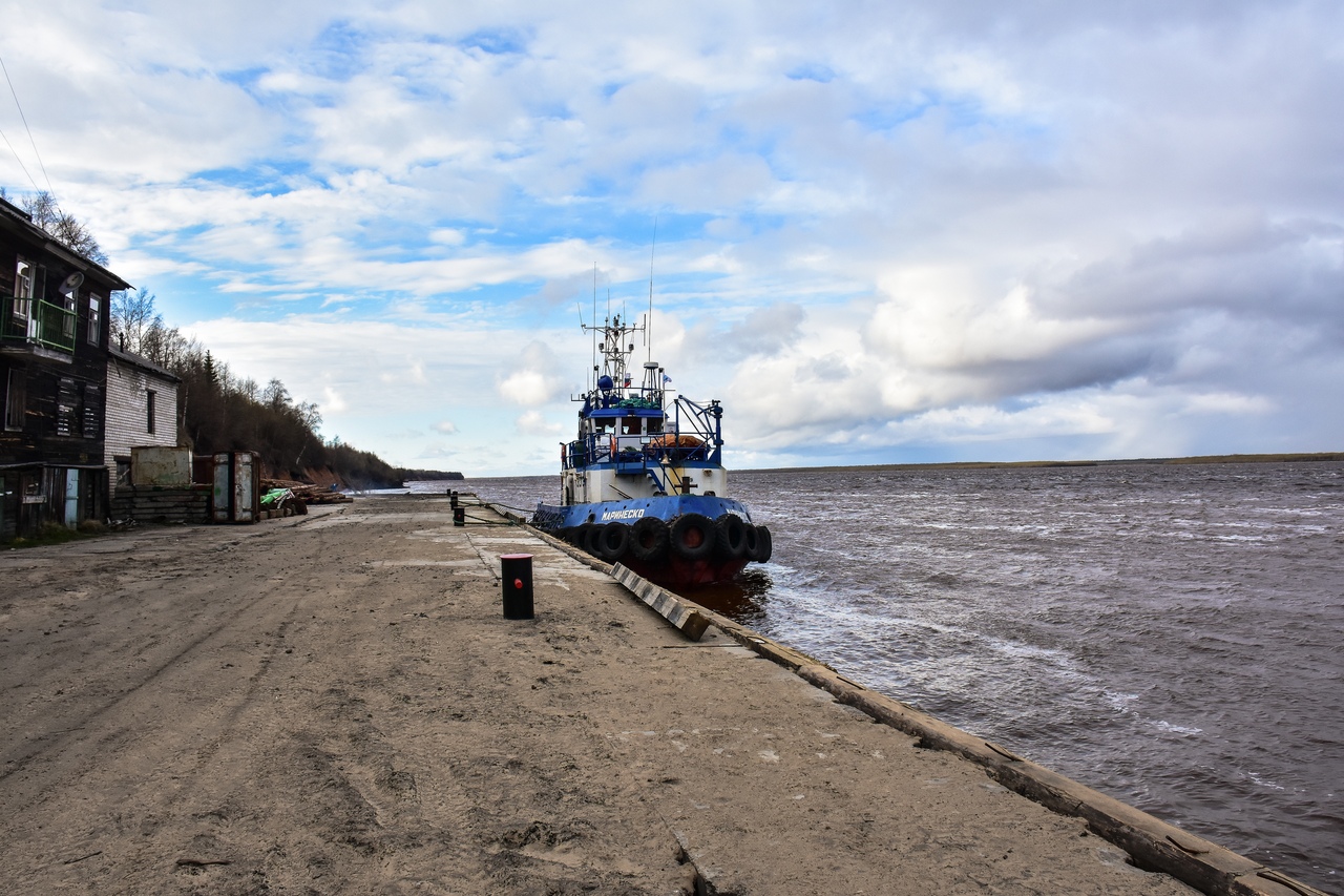 Погода мезень норвежский сайт. Морской порт Мезень. Мезень Архангельская область. Порт Каменка Мезень. Капитан морского порта Мезень.